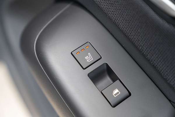 2025 Hyundai Kona Premium SX2.V3