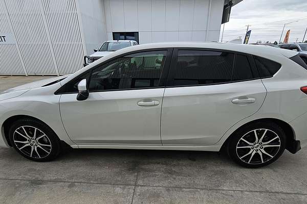 2017 Subaru Impreza 2.0i-L G5