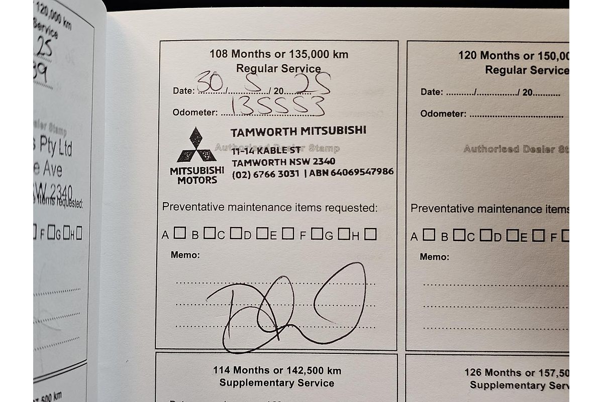 2022 Mitsubishi Outlander ES ZM