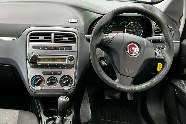 2014 Fiat Punto Pop
