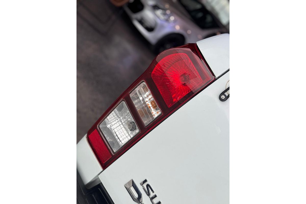 2019 Isuzu D-MAX SX 4X4