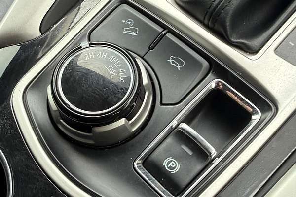 2016 Mitsubishi Pajero Sport Exceed QE