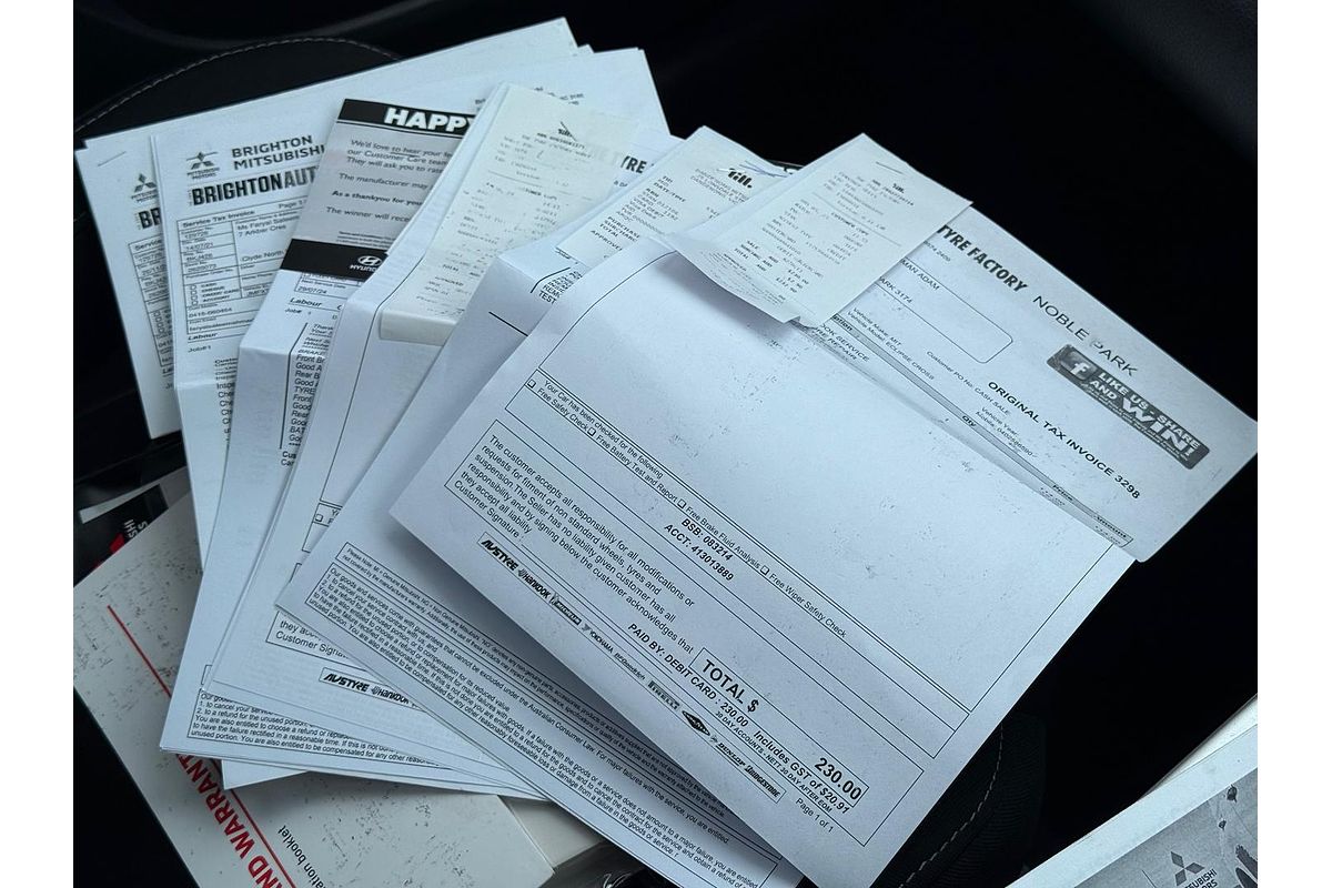 2020 Mitsubishi Eclipse Cross Black Edition YA