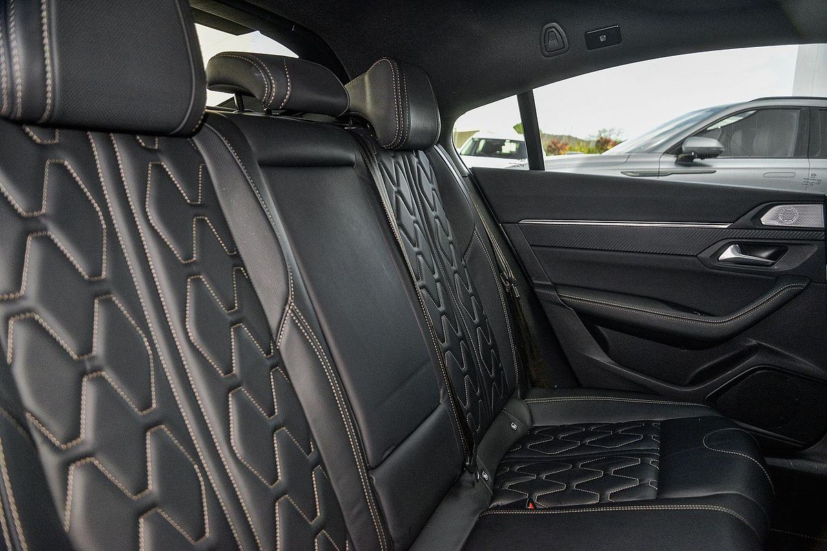 2022 Peugeot 508 GT R8