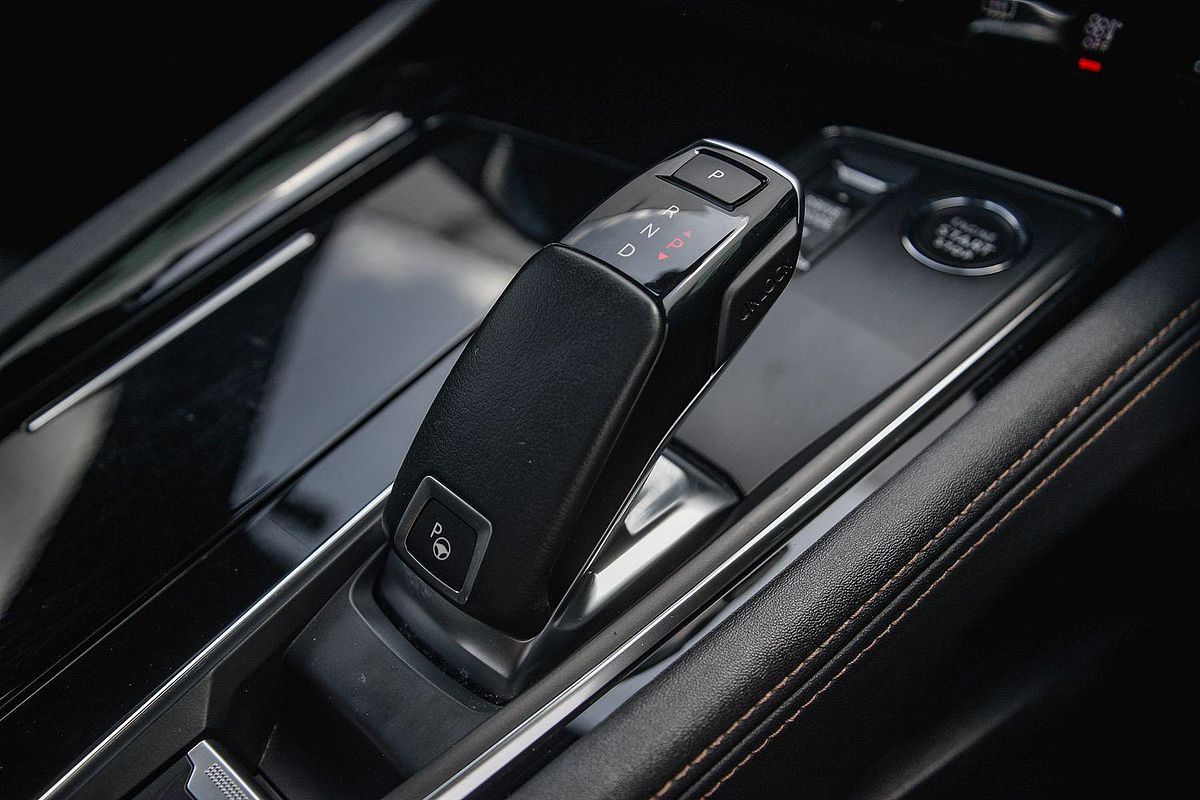 2022 Peugeot 508 GT R8