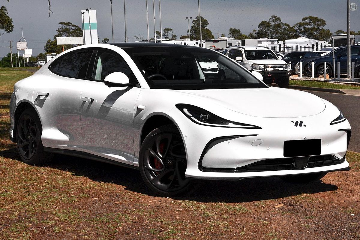 2025 MG IM5 Performance P12L