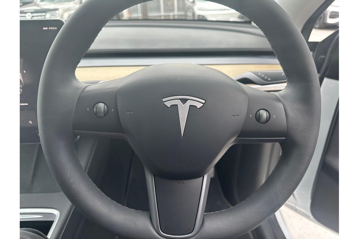 2023 Tesla Model Y Rear-Wheel Drive