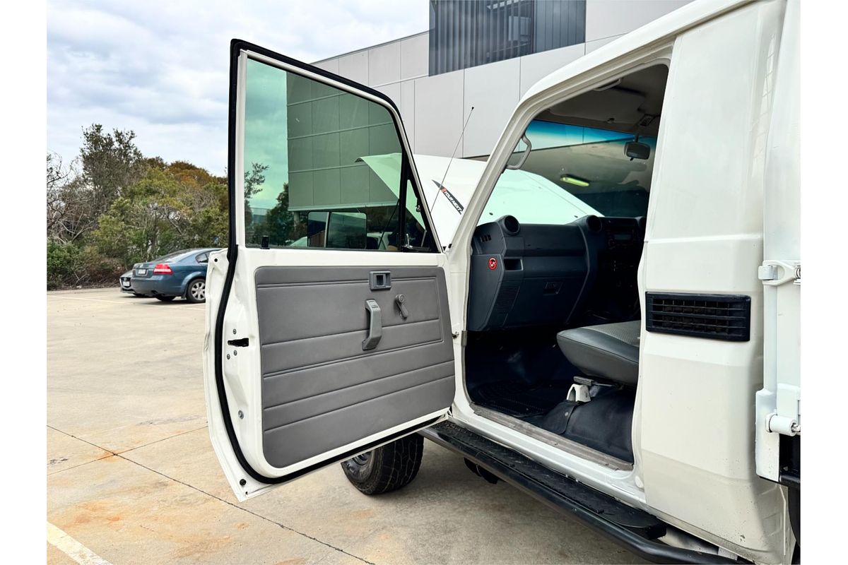 2014 Toyota Landcruiser Workmate VDJ79R 4X4