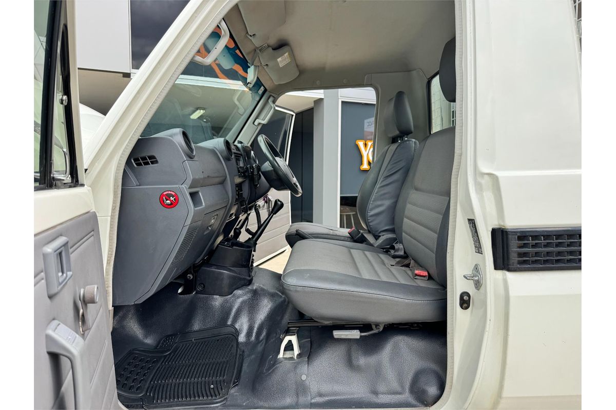 2014 Toyota Landcruiser Workmate VDJ79R 4X4