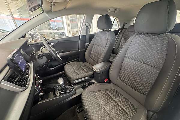 2022 Kia Rio S YB
