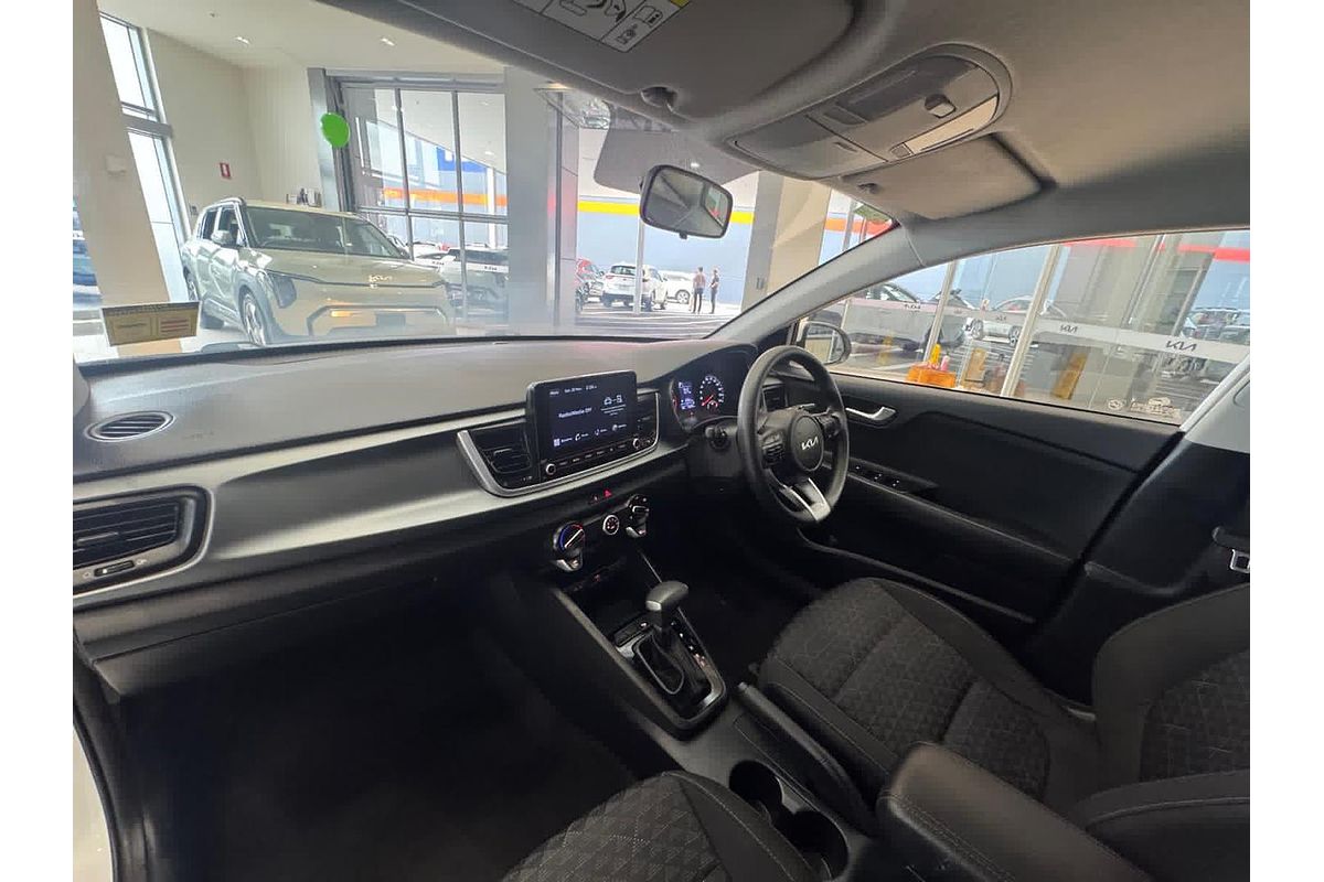 2022 Kia Rio S YB