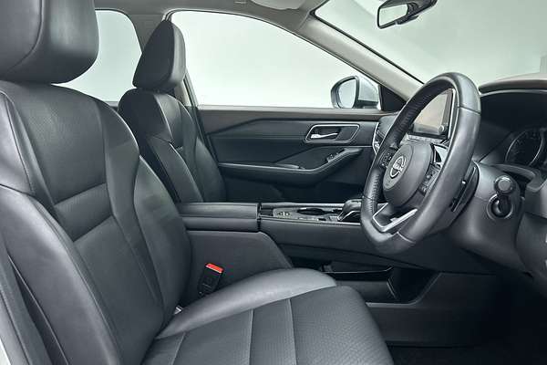 2023 Nissan X-TRAIL ST-L T33