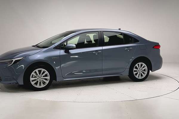 2022 Toyota Corolla Ascent Sport Hybrid ZWE219R