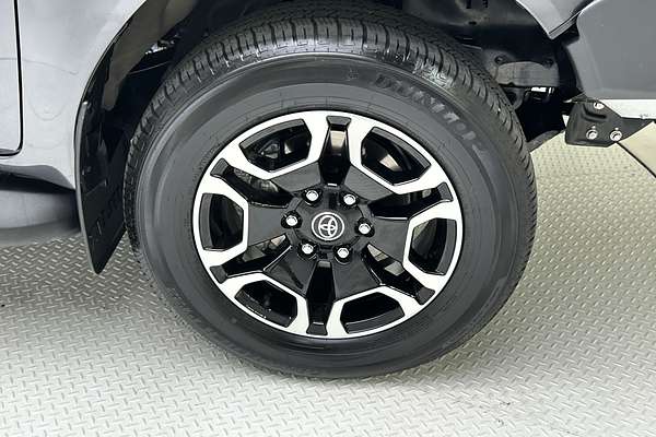 2024 Toyota Hilux SR5 48V GUN126R 4X4