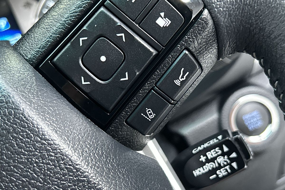 2024 Toyota Hilux SR5 48V GUN126R 4X4