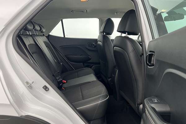 2022 Hyundai Venue Active QX.V4 thumb-16