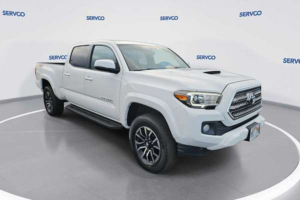 2017 Toyota Tacoma TRD Sport