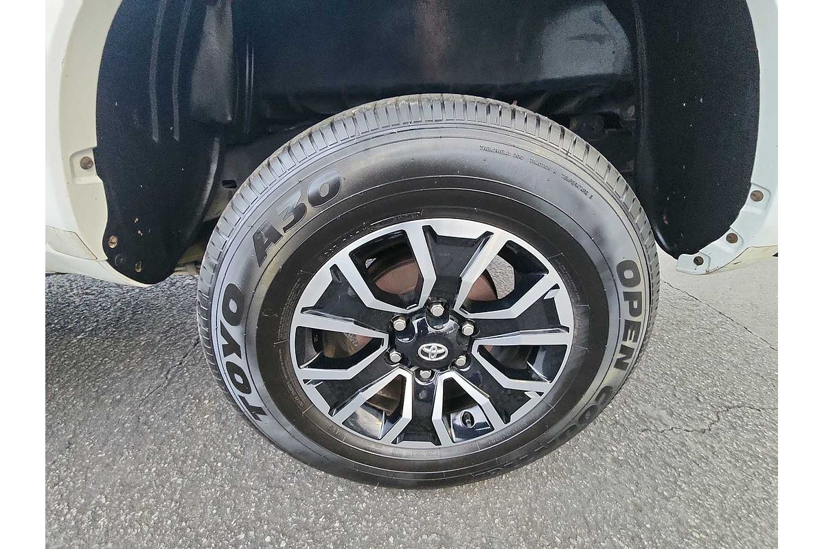 2017 Toyota Tacoma TRD Sport