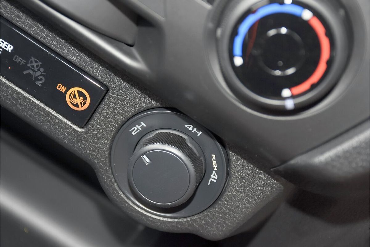 2025 Isuzu D-MAX X-RIDER 4X4