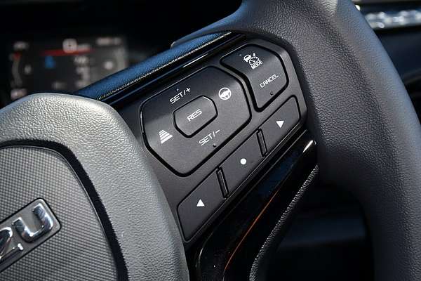 2025 Isuzu D-MAX X-RIDER 4X4