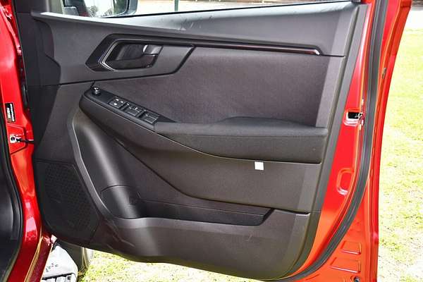 2025 Isuzu D-MAX X-RIDER 4X4