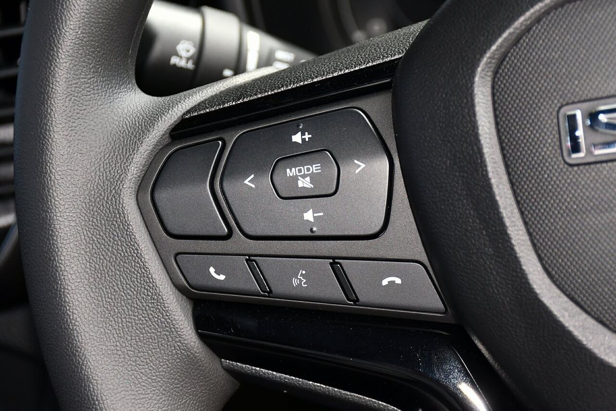 2025 Isuzu D-MAX X-RIDER 4X4