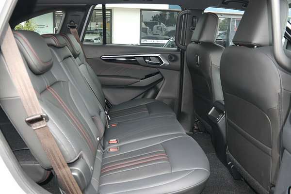 2025 Isuzu MU-X X-TERRAIN