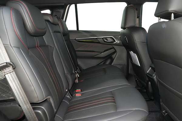 2025 Isuzu MU-X X-TERRAIN