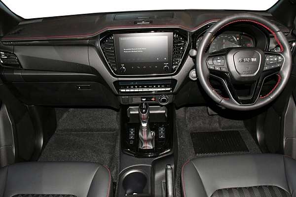 2025 Isuzu D-MAX X-TERRAIN 4X4