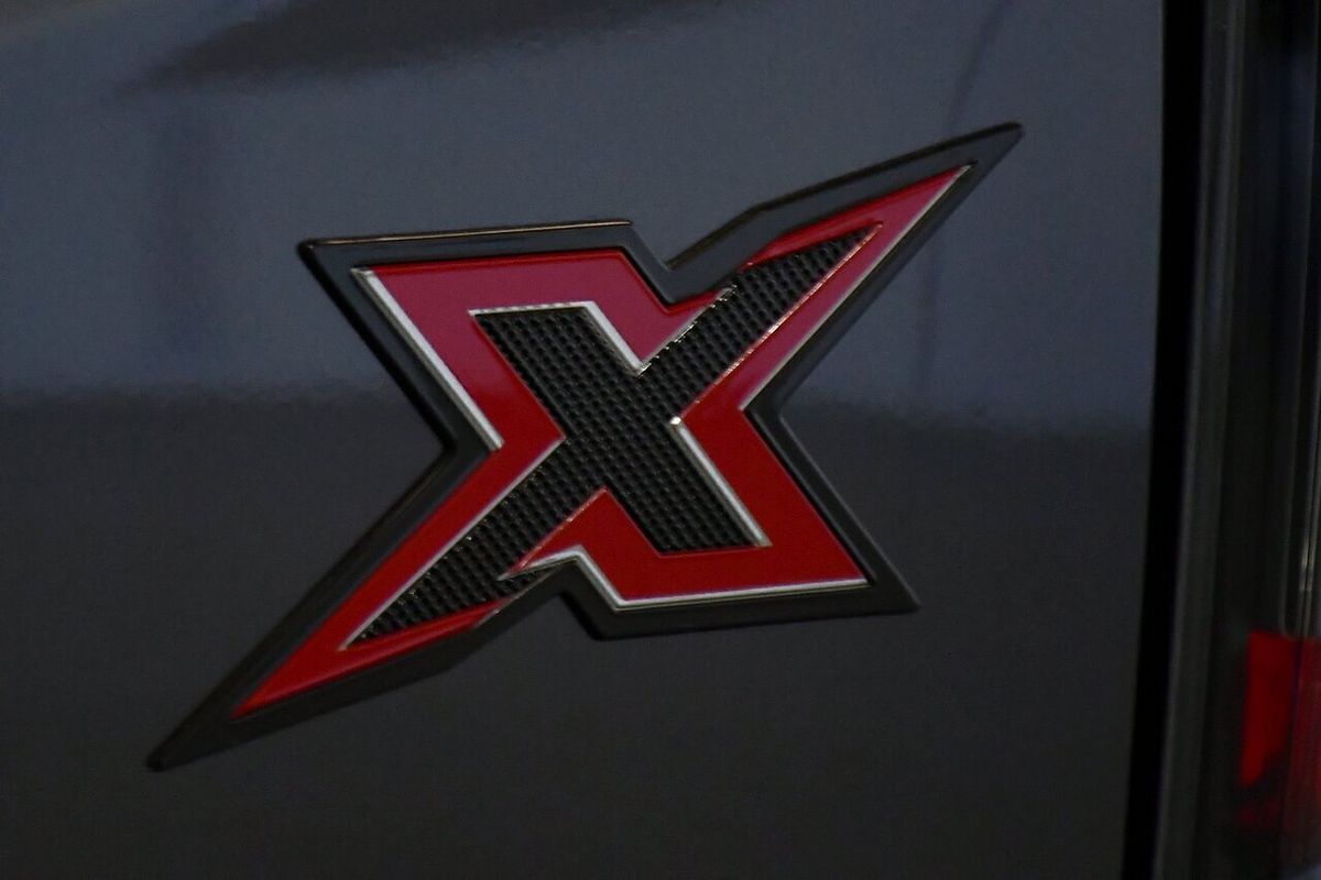 2025 Isuzu D-MAX X-TERRAIN 4X4