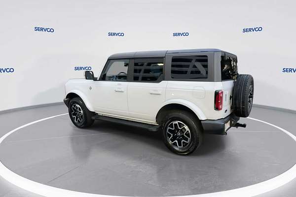 2022 Ford Transit Custom Outer Banks