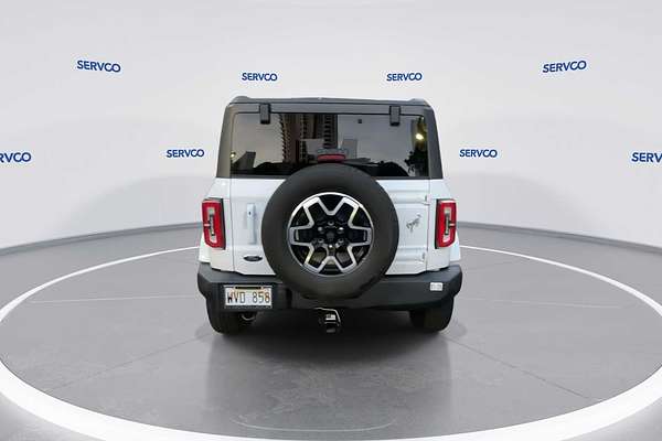 2022 Ford Transit Custom Outer Banks