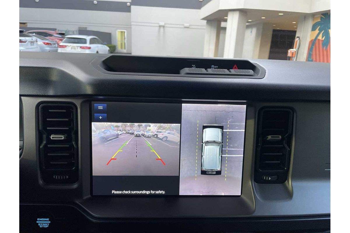 2022 Ford Transit Custom Outer Banks