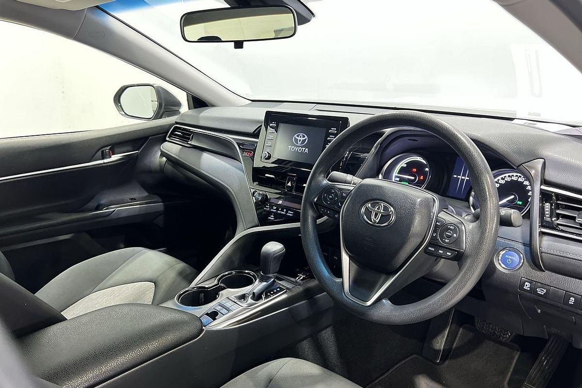 2024 Toyota Camry Ascent AXVH70R