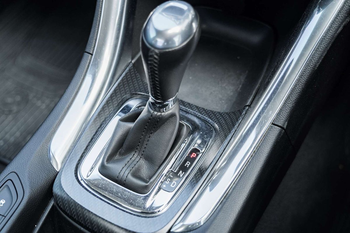 2016 Holden Ute SS V Redline VF Series II Rear Wheel Drive