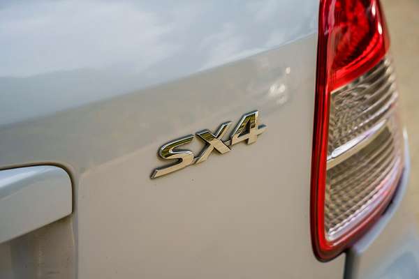 2013 Suzuki SX4 Crossover Navigator GYA