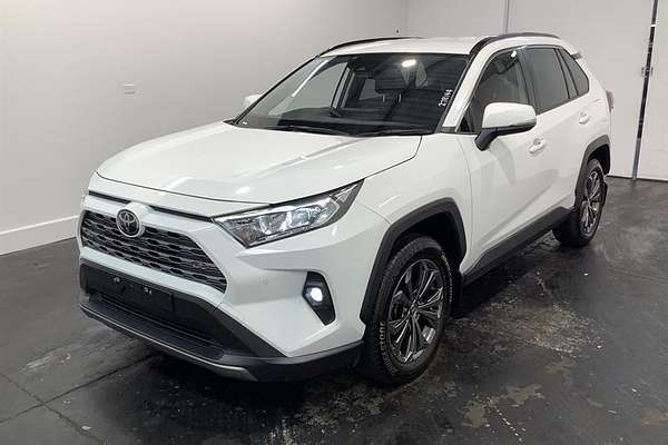 2022 Toyota RAV4 GXL MXAA52R