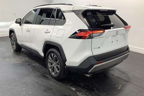 2022 Toyota RAV4 GXL MXAA52R