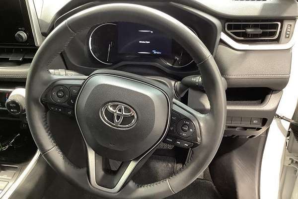 2022 Toyota RAV4 GXL MXAA52R