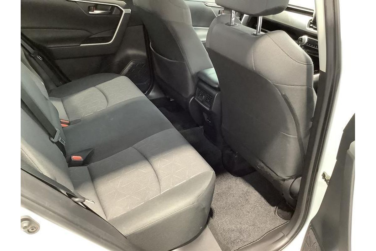 2022 Toyota RAV4 GXL MXAA52R