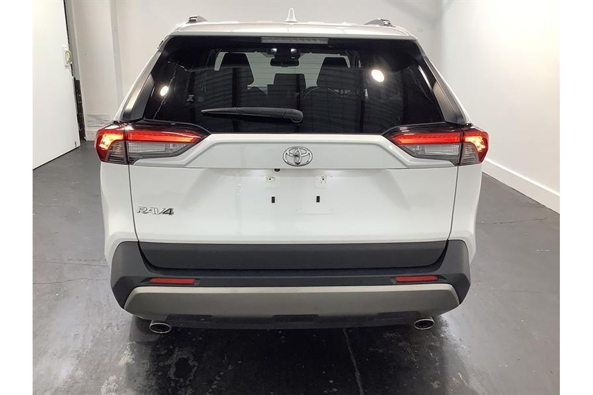 2022 Toyota RAV4 GXL MXAA52R