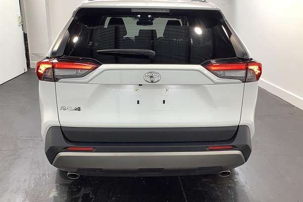 2022 Toyota RAV4 GXL MXAA52R