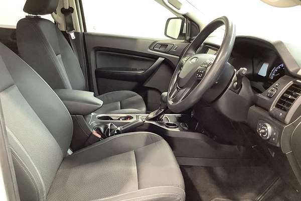 2022 Ford Everest Ambiente UA II 3.2L