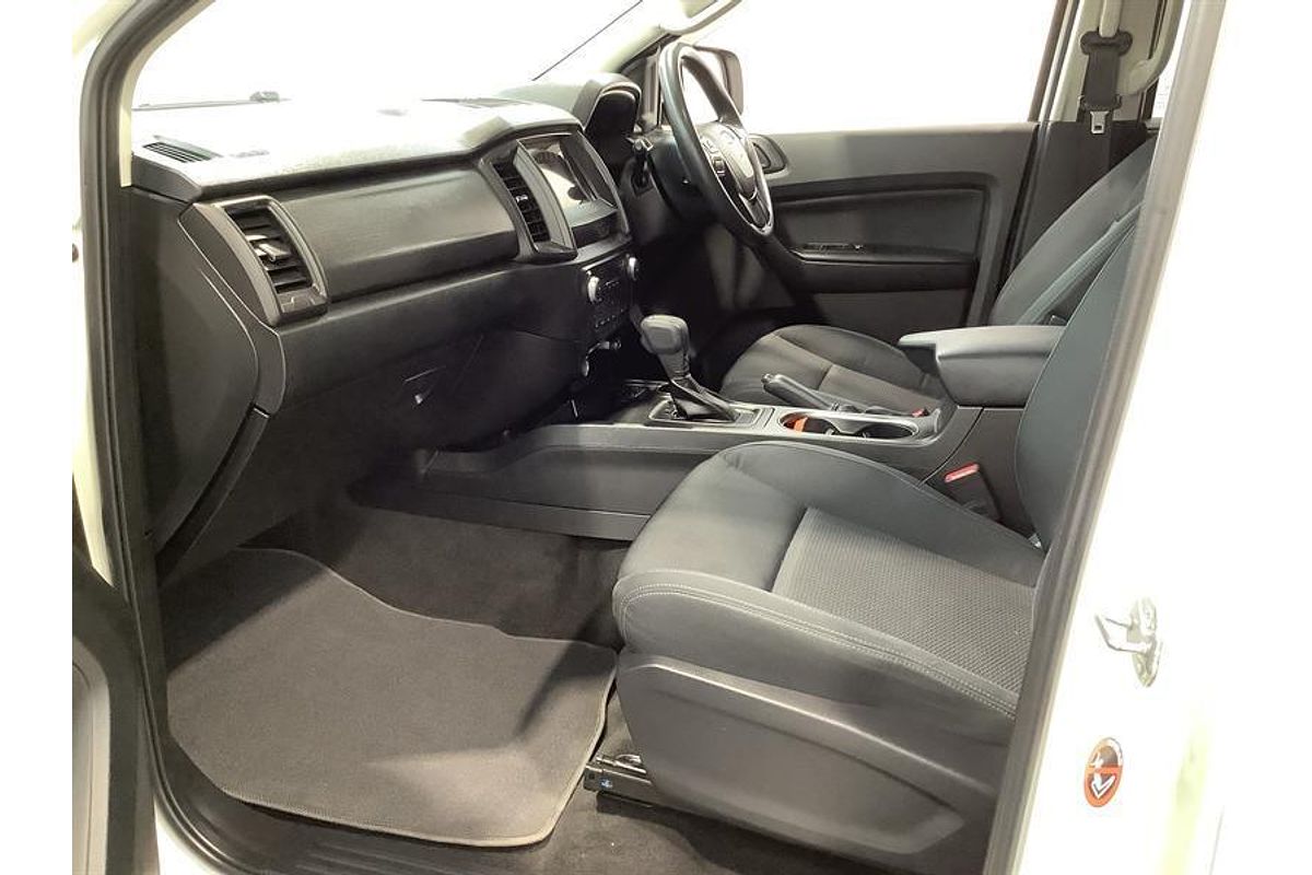 2022 Ford Everest Ambiente UA II 3.2L