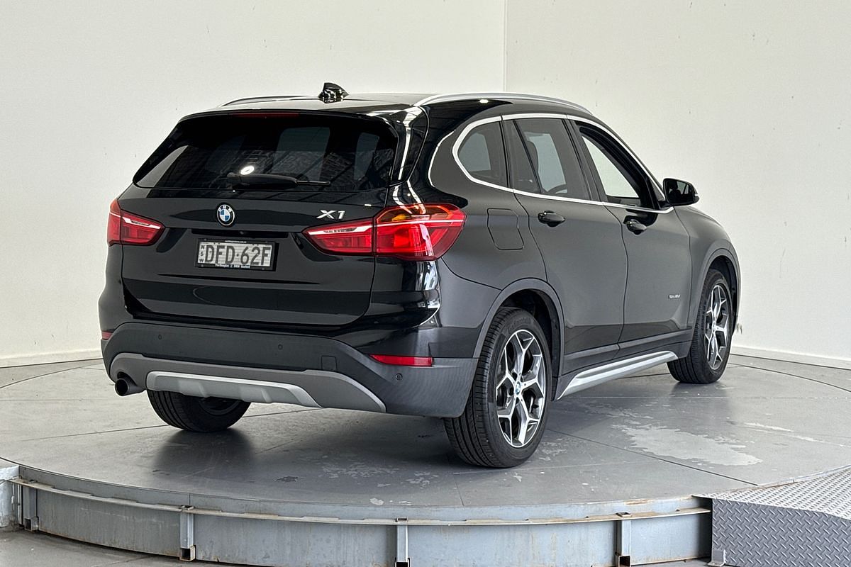 2015 BMW X1 sDRIVE 18d F48