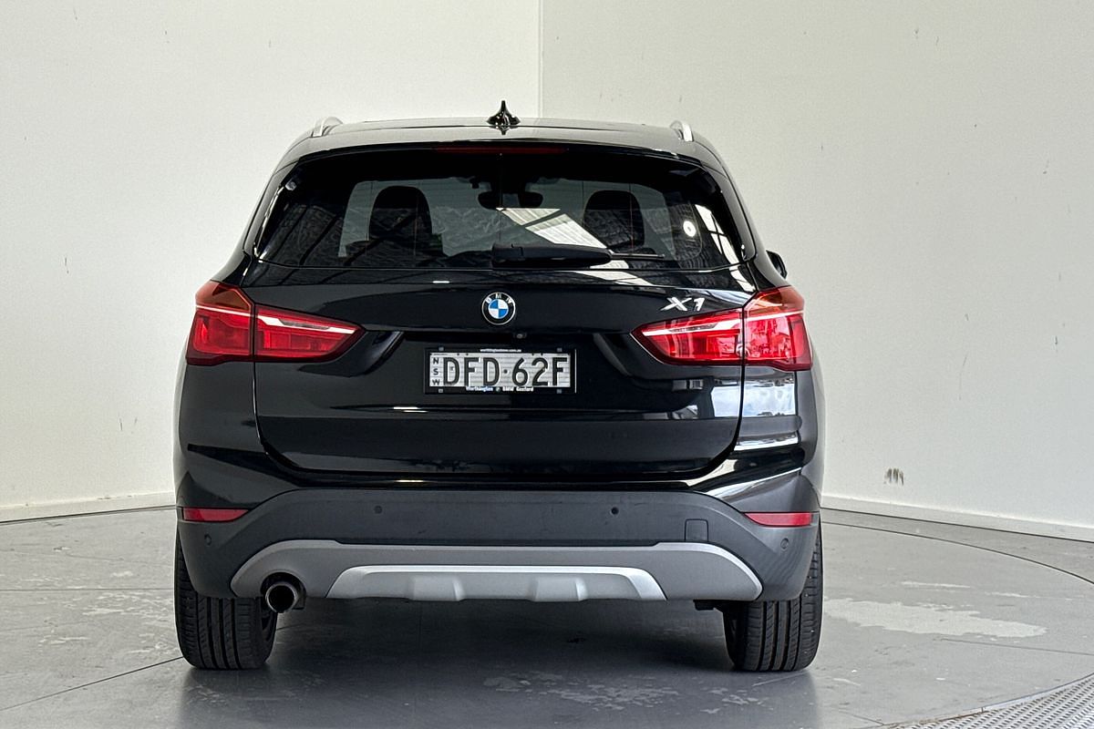2015 BMW X1 sDRIVE 18d F48