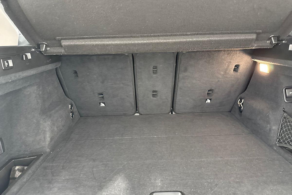 2015 BMW X1 sDRIVE 18d F48