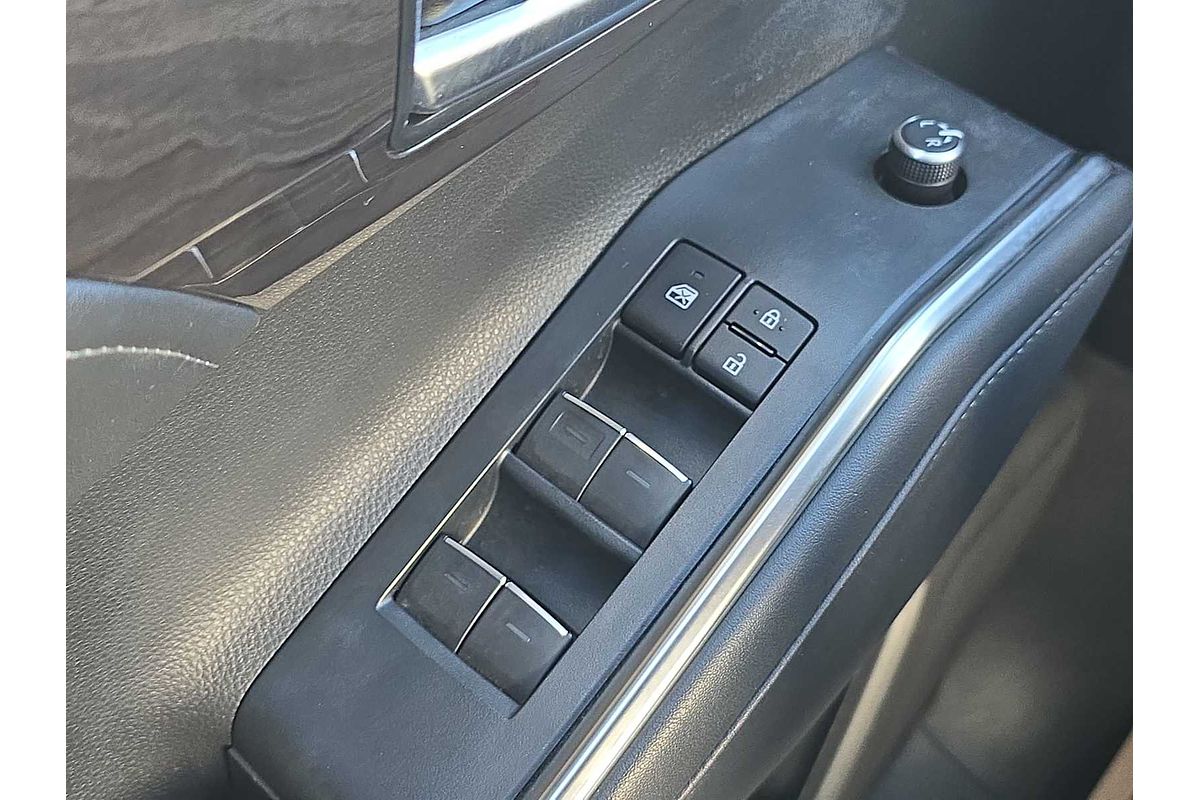 2022 Toyota Highlander Hybrid Limited