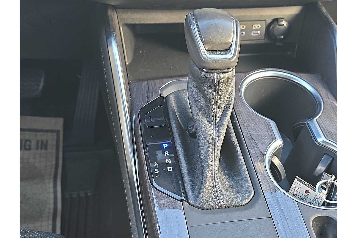 2022 Toyota Highlander Hybrid Limited