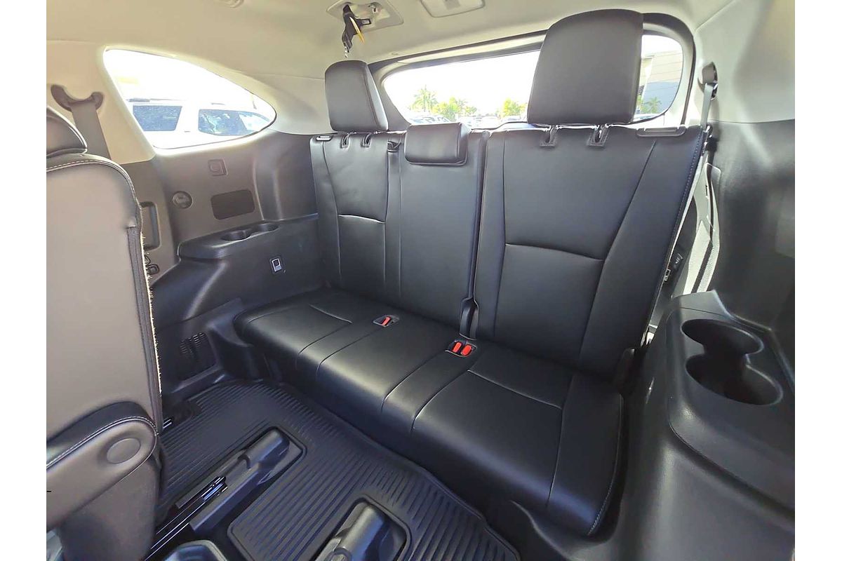 2022 Toyota Highlander Hybrid Limited